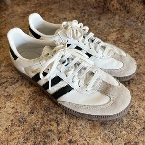 Adidas Samba